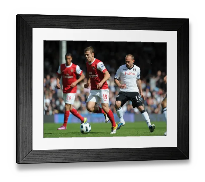 Framed Print : Jack Wilshere (Arsenal) Danny Murphy (Fulham). Fulham 2: 2 Arsenal, Barclays Premier League