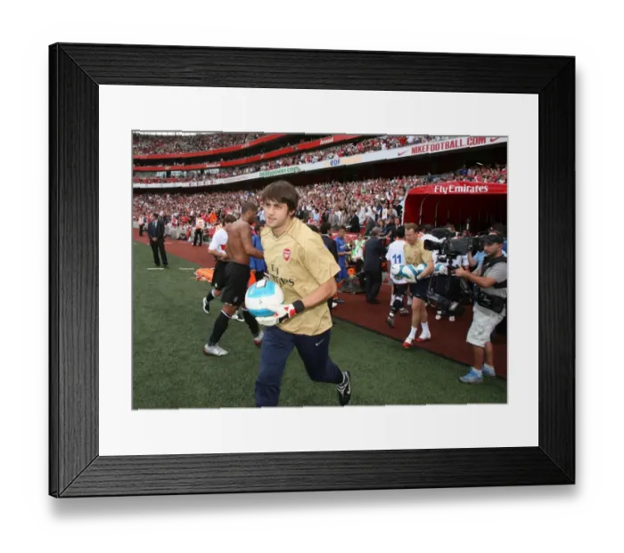 Framed Print : Lukasz Fabianski (Arsenal)