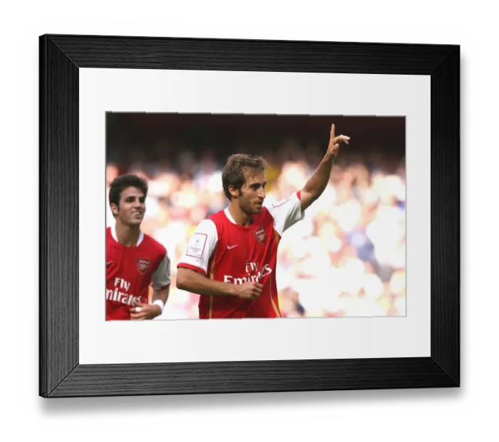 Framed Print : Flamini's Thrilling Goal: Arsenal Takes the Lead Against Paris Saint-Germain, Emirates Cup 2007 Framed Print : Flamini's Thrilling Goal: Arsenal Takes the Lead Against Paris Saint-Germain, Emirates Cup 2007