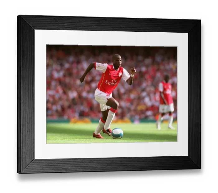 Framed Print : Emmanuel Eboue in Action: Arsenal's Win Against Inter Milan, Emirates Cup 2007 (2:1) Framed Print : Emmanuel Eboue in Action: Arsenal's Win Against Inter Milan, Emirates Cup 2007 (2:1)