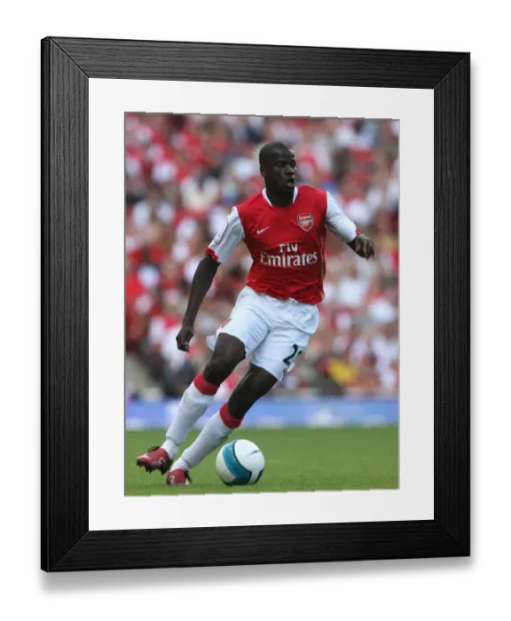Framed Print : Arsenal's Victory Over Inter Milan: Emmanuel Eboue Shines in the 2:1 Emirates Cup Triumph (2007) Framed Print : Arsenal's Victory Over Inter Milan: Emmanuel Eboue Shines in the 2:1 Emirates Cup Triumph (2007)