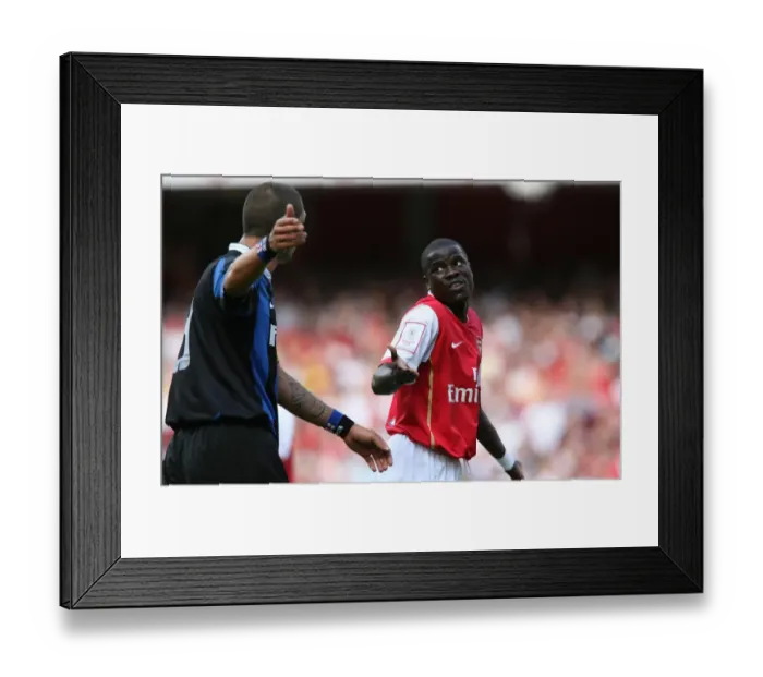 Framed Print : Emmanuel Eboue (Arsenal) Marco Materazzi (Inter) Framed Print : Emmanuel Eboue (Arsenal) Marco Materazzi (Inter)