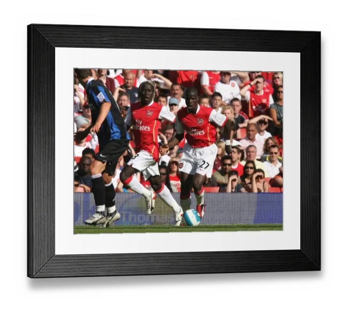 Framed Print : Emmanuel Eboue and Bacary Sagna (Arsenal) Framed Print : Emmanuel Eboue and Bacary Sagna (Arsenal)