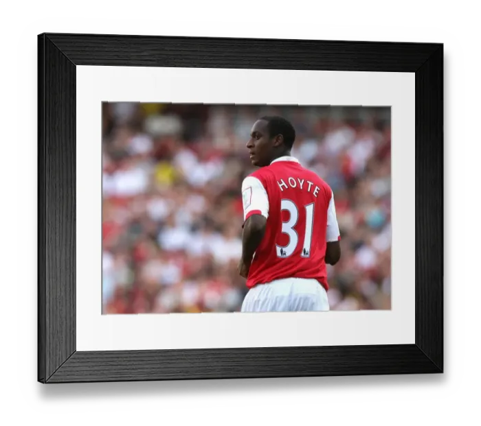 Framed Print : Justin Hoyte in Action: Arsenal's Victory over Inter Milan, Emirates Cup 2007 (2:1) Framed Print : Justin Hoyte in Action: Arsenal's Victory over Inter Milan, Emirates Cup 2007 (2:1)
