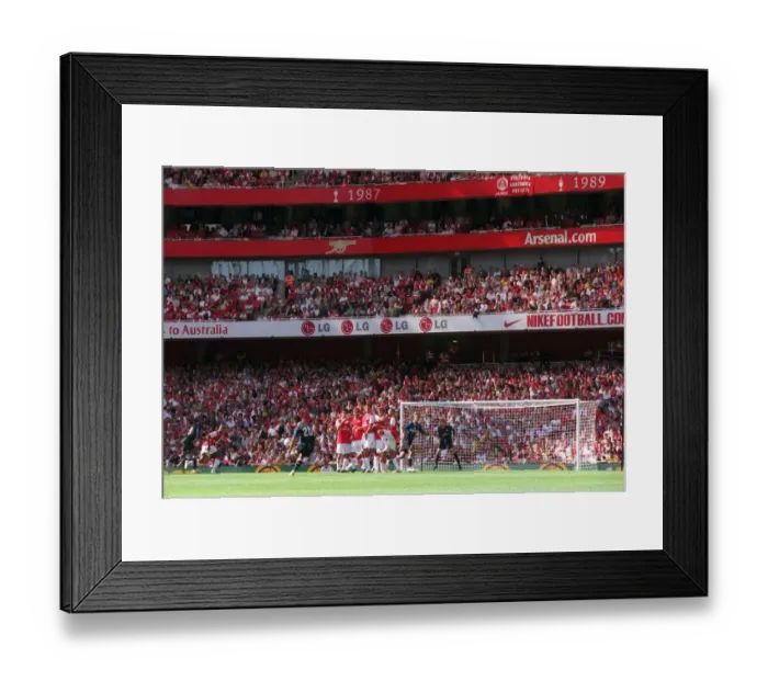 Framed Print : Inter Milan free kick Framed Print : Inter Milan free kick