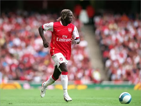Bacary Sagna in Action: Arsenal's Win Against Inter Milan, Emirates Cup 2007 (2:1)
