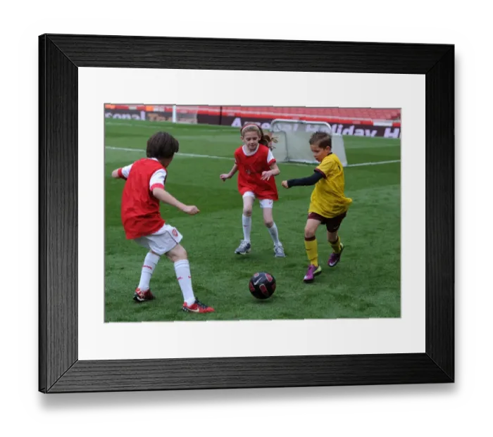 Framed Print : Arsenal's Young Star Suffers Defeat: Arsenal 1-2 Aston Villa in the Premier League