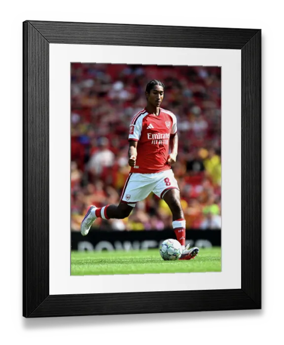 Framed Print : Arsenal FC v Borussia Dortmund - Pre-Season Friendly Framed Print : Arsenal FC v Borussia Dortmund - Pre-Season Friendly