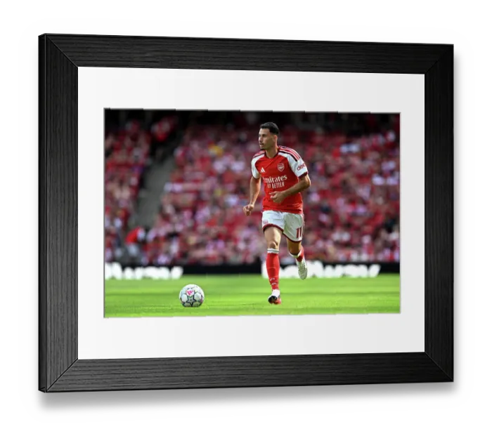 Framed Print : Arsenal FC v Borussia Dortmund - Pre-Season Friendly Framed Print : Arsenal FC v Borussia Dortmund - Pre-Season Friendly