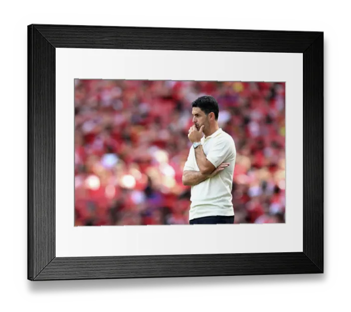 Framed Print : Arsenal FC v Borussia Dortmund - Pre-Season Friendly Framed Print : Arsenal FC v Borussia Dortmund - Pre-Season Friendly