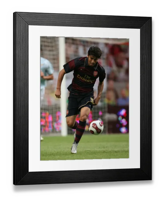 Framed Print : Arsenal's Eduardo Scores in 2:1 Victory over Lazio at Amsterdam Tournament Framed Print : Arsenal's Eduardo Scores in 2:1 Victory over Lazio at Amsterdam Tournament