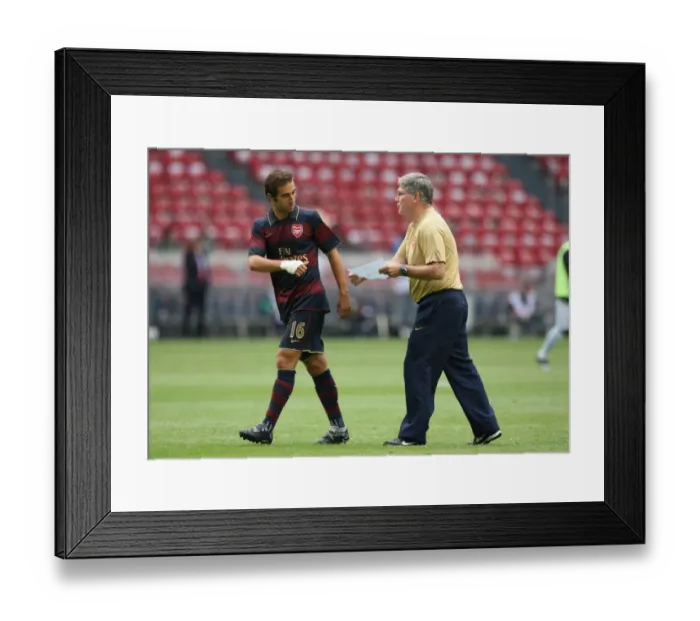 Framed Print : Pat Rice Arsenal Assistant Manager give Mathieu Flamini Framed Print : Pat Rice Arsenal Assistant Manager give Mathieu Flamini