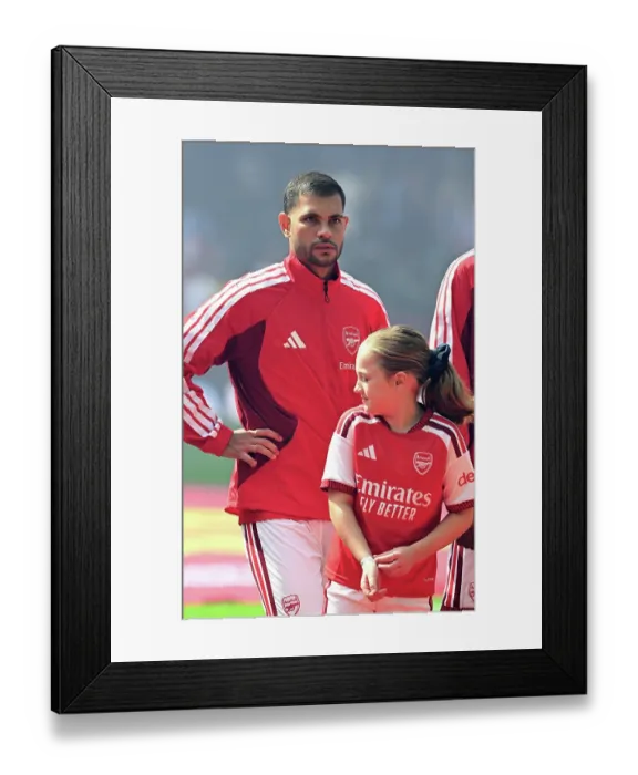 Framed Print : Arsenal v Manchester City - 2026 FA Community Shield Framed Print : Arsenal v Manchester City - 2026 FA Community Shield