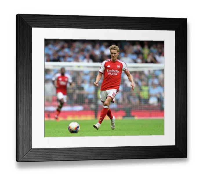 Framed Print : Arsenal v Manchester City - 2026 FA Community Shield Framed Print : Arsenal v Manchester City - 2026 FA Community Shield