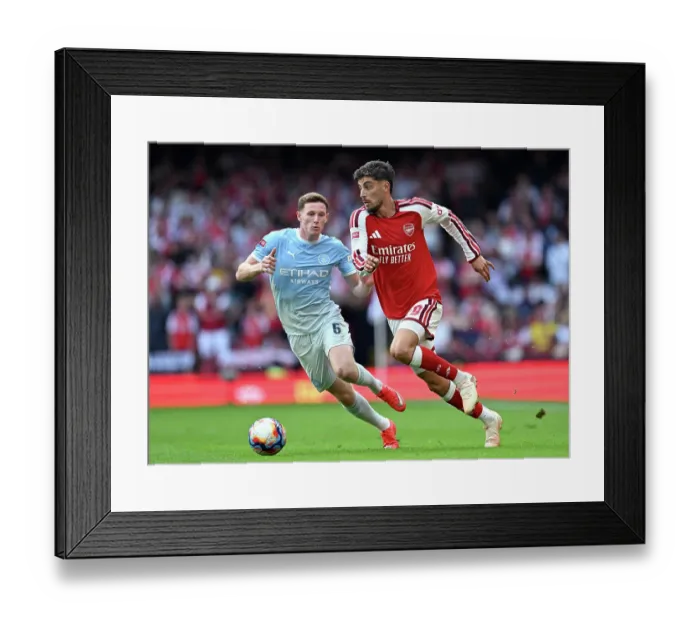 Framed Print : Arsenal v Manchester City - 2026 FA Community Shield Framed Print : Arsenal v Manchester City - 2026 FA Community Shield