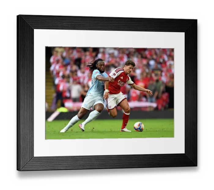 Framed Print : Arsenal v Manchester City - 2026 FA Community Shield Framed Print : Arsenal v Manchester City - 2026 FA Community Shield
