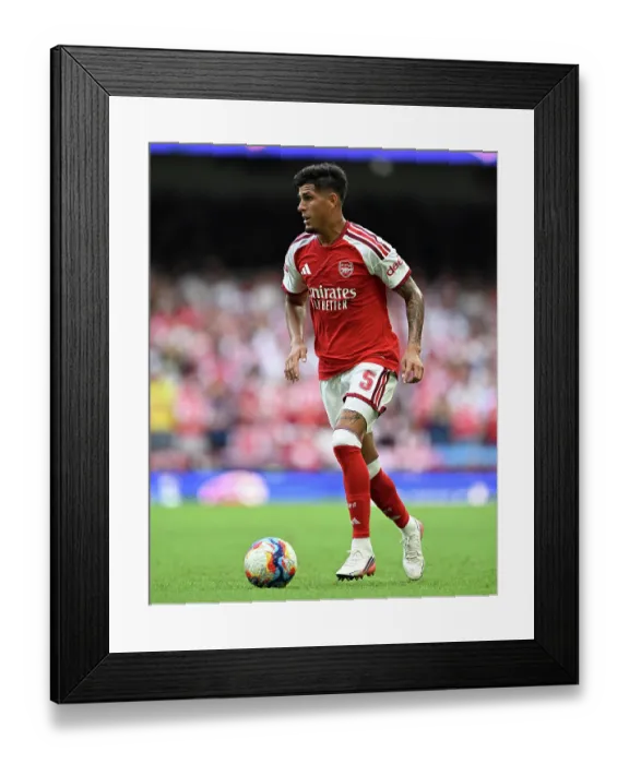 Framed Print : Arsenal v Manchester City - 2026 FA Community Shield Framed Print : Arsenal v Manchester City - 2026 FA Community Shield