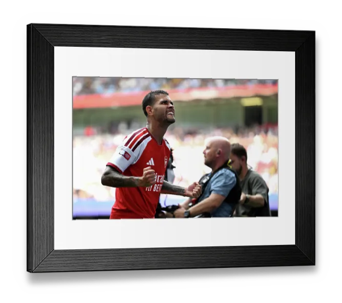 Framed Print : Arsenal v Manchester City - 2026 FA Community Shield