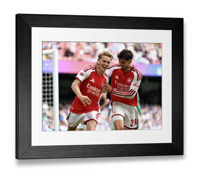 Framed Print : Arsenal v Manchester City - 2026 FA Community Shield Framed Print : Arsenal v Manchester City - 2026 FA Community Shield