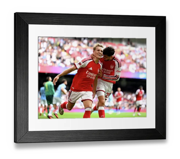 Framed Print : Arsenal v Manchester City - 2026 FA Community Shield