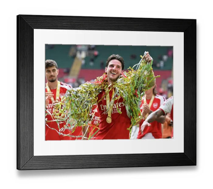 Framed Print : Arsenal v Manchester City - 2026 FA Community Shield