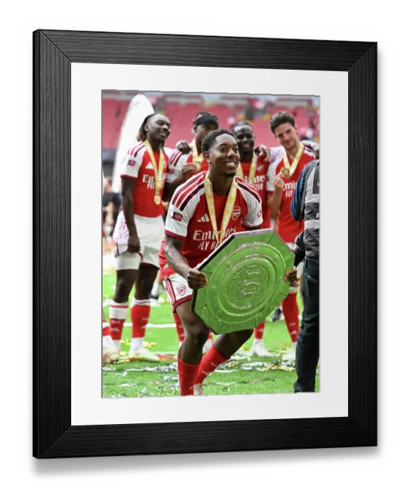 Framed Print : Arsenal v Manchester City - 2026 FA Community Shield