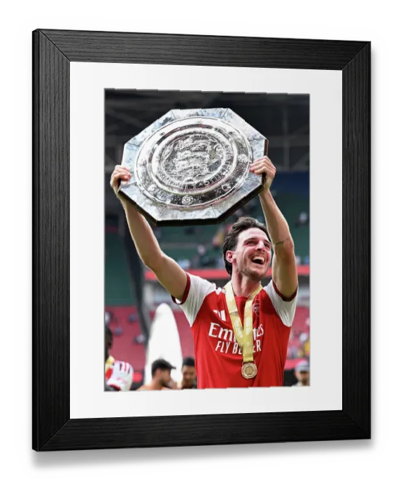 Framed Print : Arsenal v Manchester City - 2026 FA Community Shield Framed Print : Arsenal v Manchester City - 2026 FA Community Shield