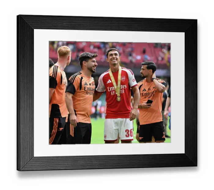 Framed Print : Arsenal v Manchester City - 2026 FA Community Shield