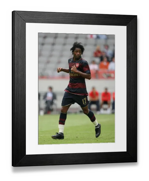 Framed Print : Alex Song's Triumph: Arsenal's Exciting 2-1 Victory over Lazio at Amsterdam ArenA (2007)