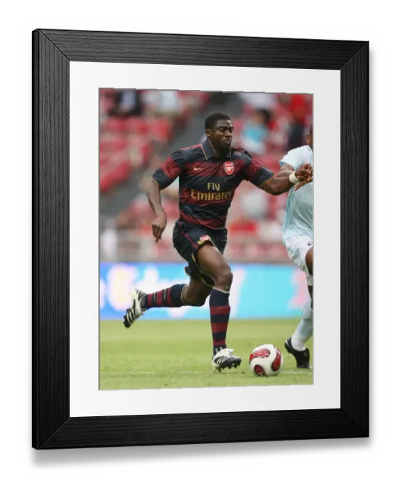 Framed Print : Arsenal's Kolo Toure Scores the Winning Goal Against Lazio at Amsterdam Tournament (2007)