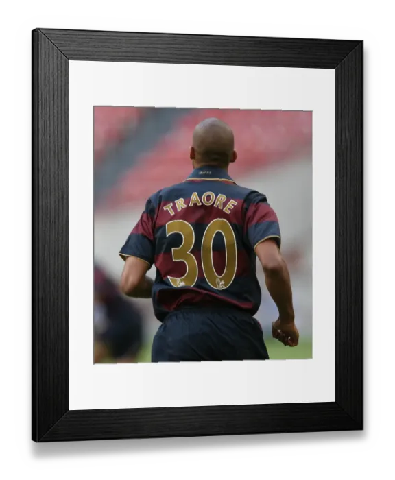 Framed Print : Arsenal's Armand Traore in Action: 2-1 Victory over Lazio at Amsterdam ArenA (2007) Framed Print : Arsenal's Armand Traore in Action: 2-1 Victory over Lazio at Amsterdam ArenA (2007)