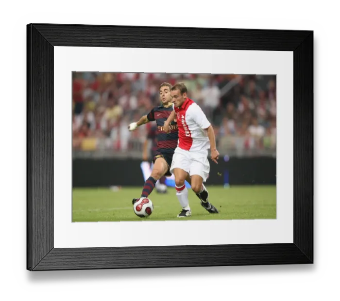 Framed Print : Mathieu Flamini (Arsenal) Wesley Sneijder (Ajax) Framed Print : Mathieu Flamini (Arsenal) Wesley Sneijder (Ajax)
