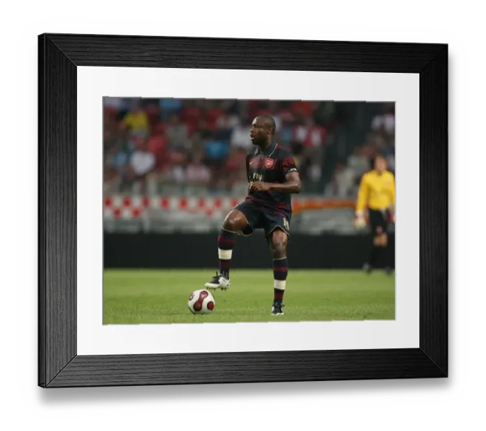 Framed Print : William Gallas Leads Arsenal to Victory: 1-0 Over Ajax at ArenA, Amsterdam (April 8, 2007)
