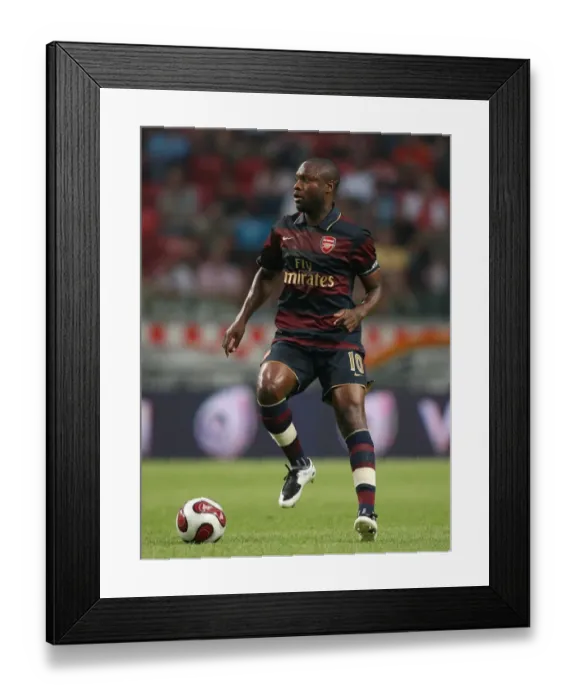 Framed Print : William Gallas's Leadership: Arsenal's 1-0 Victory Over Ajax at ArenA, Amsterdam (April 8, 2007) Framed Print : William Gallas's Leadership: Arsenal's 1-0 Victory Over Ajax at ArenA, Amsterdam (April 8, 2007)