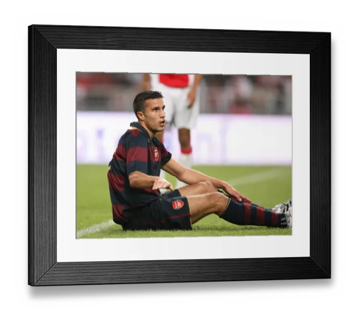 Framed Print : Robin van Persie's Debut Goal: Arsenal's 1-0 Victory at Ajax, Amsterdam (2007) Framed Print : Robin van Persie's Debut Goal: Arsenal's 1-0 Victory at Ajax, Amsterdam (2007)