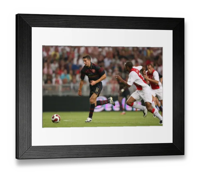 Framed Print : Robin van Persie (Arsenal) Colin (Ajax)
