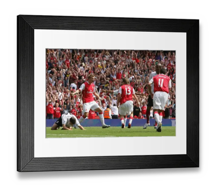 Framed Print : Alex Hleb celebrates scoring the 2nd Arsenal goal with Nicklas Bendtner Framed Print : Alex Hleb celebrates scoring the 2nd Arsenal goal with Nicklas Bendtner