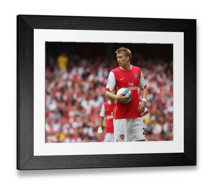 Framed Print : Nicklas Bendtner Scores for Arsenal Against Fulham, Emirates Stadium, 2007