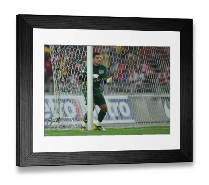 Framed Print : Vito Mannone (Arsenal). Suajuna Hotel, Kuala Lumpur, Malaysia, 13 / 7 / 2011 Framed Print : Vito Mannone (Arsenal). Suajuna Hotel, Kuala Lumpur, Malaysia, 13 / 7 / 2011