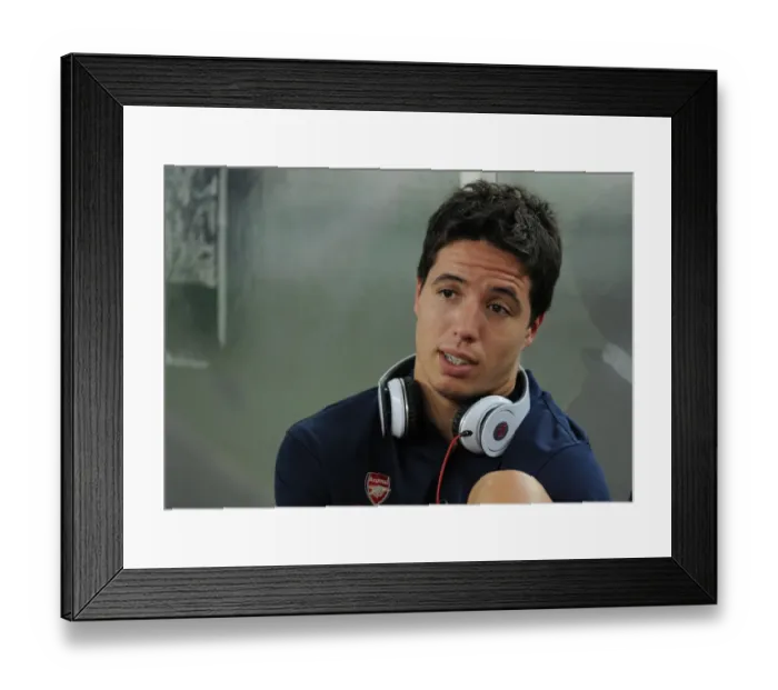 Framed Print : Samir Nasri at Suajuna Hotel, Kuala Lumpur, 2011 (Arsenal Football Club) Framed Print : Samir Nasri at Suajuna Hotel, Kuala Lumpur, 2011 (Arsenal Football Club)