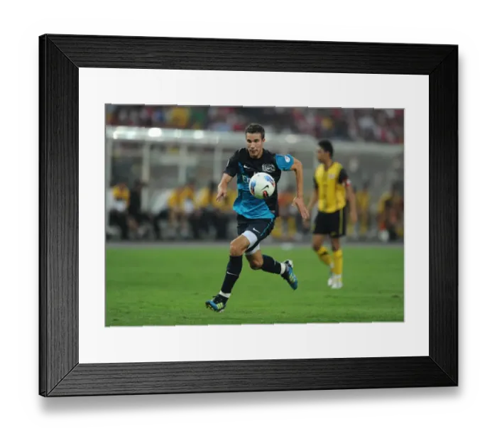 Framed Print : Robin van Persie (Arsenal). Malaysia XI 0: 4 Arsenal, Bukit Jalil Stadium