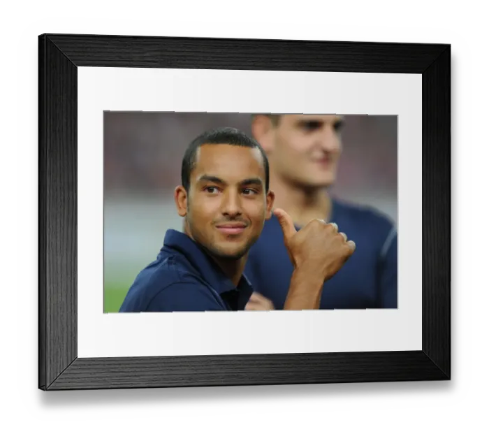 Framed Print : Arsenal's The Walcott Scores Four in 0:4 Win Against Malaysia XI at Bukit Jalil Stadium