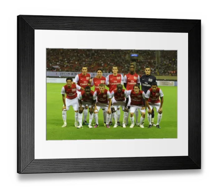 Framed Print : Arsenal vs Hangzhou Greentown: Pre-Match Line-Up, Hangzhou, China (July 2011) Framed Print : Arsenal vs Hangzhou Greentown: Pre-Match Line-Up, Hangzhou, China (July 2011)