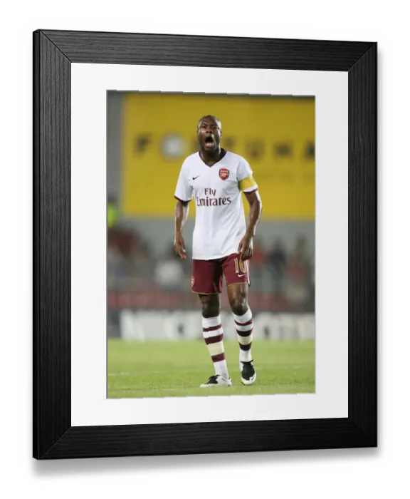 Framed Print : William Gallas's Leadership: Arsenal's 2-0 Win Over Sparta Prague in Champions League Qualifier (2007)