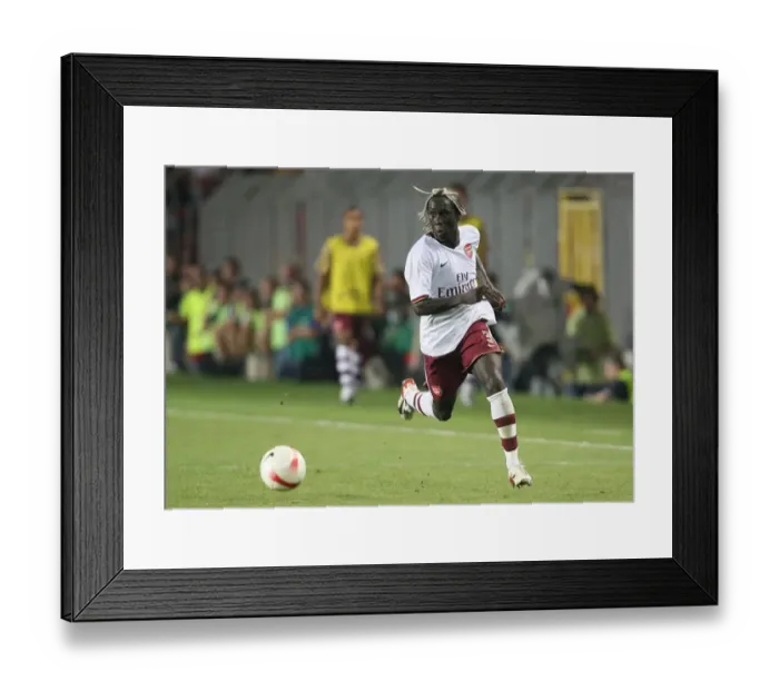 Framed Print : Bacary Sagna in Action: Arsenal's Dominance over Sparta Prague in 2007 Champions League Qualifier