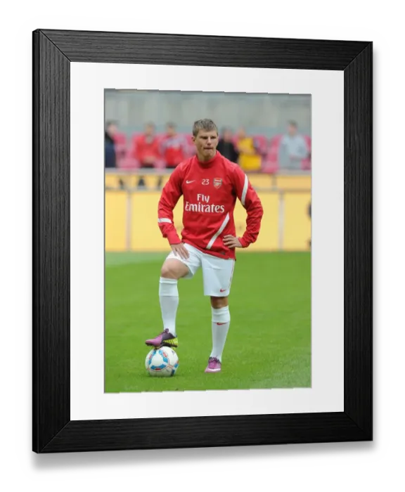 Framed Print : Andrey Arshavin in Action: Cologne vs Arsenal Pre-Season Friendly Framed Print : Andrey Arshavin in Action: Cologne vs Arsenal Pre-Season Friendly