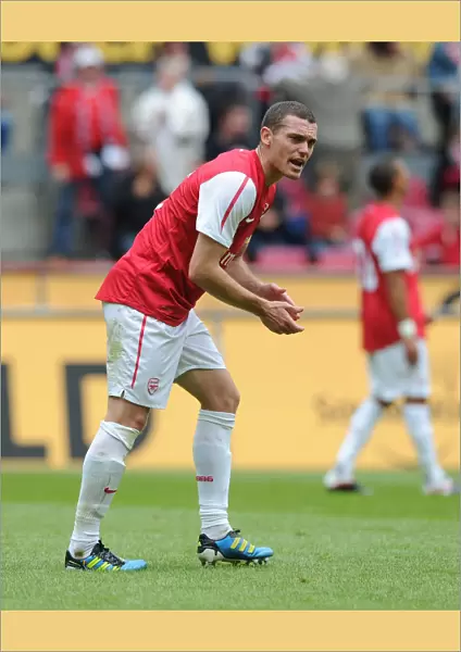 Thomas Vermaelen Leads Arsenal in Pre-Season Friendly Against Cologne