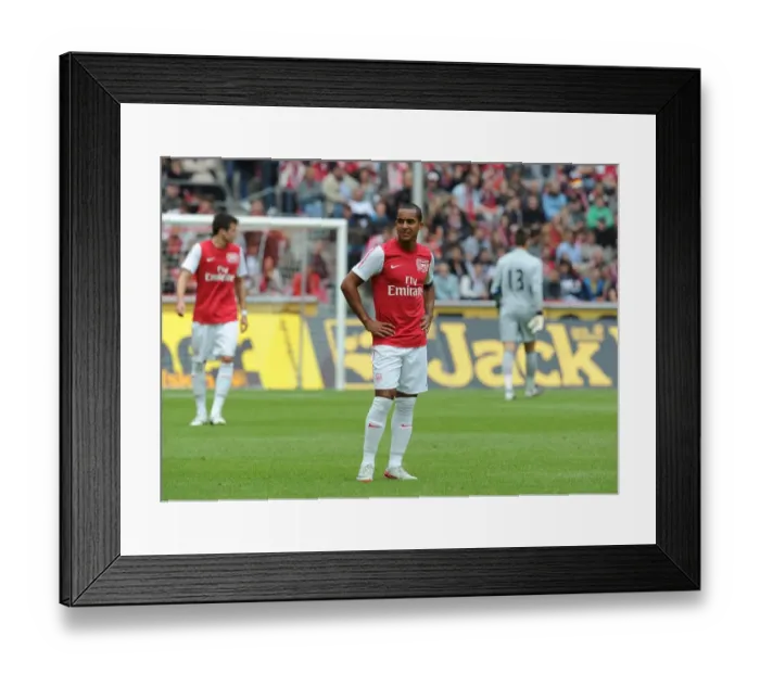 Framed Print : Theo Walcott in Action: Cologne vs Arsenal Pre-Season Friendly, 2011 Framed Print : Theo Walcott in Action: Cologne vs Arsenal Pre-Season Friendly, 2011
