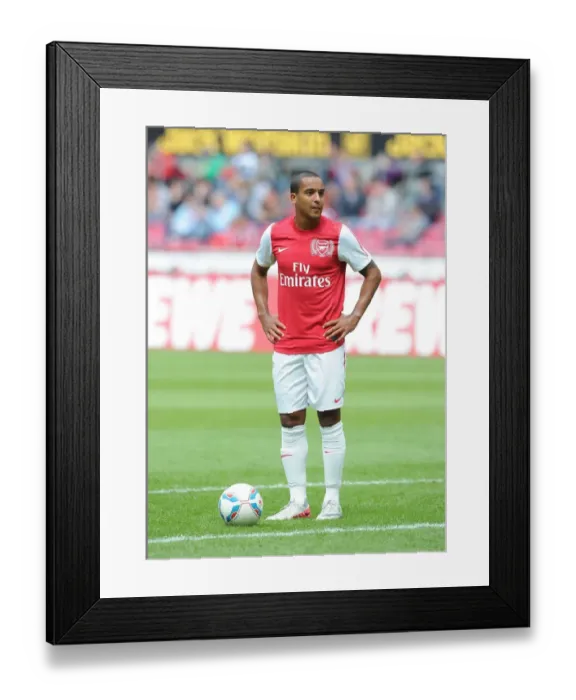 Framed Print : Theo Walcott Shines in Arsenal's Pre-Season Victory over Cologne Framed Print : Theo Walcott Shines in Arsenal's Pre-Season Victory over Cologne