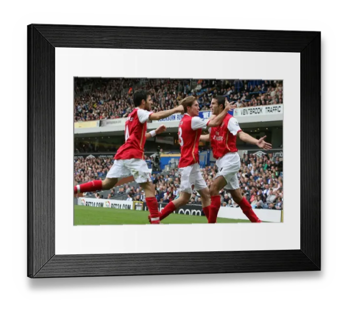 Framed Print : Van Persie's Euphoric Moment: Celebrating with Hleb and Fabregas against Blackburn Rovers